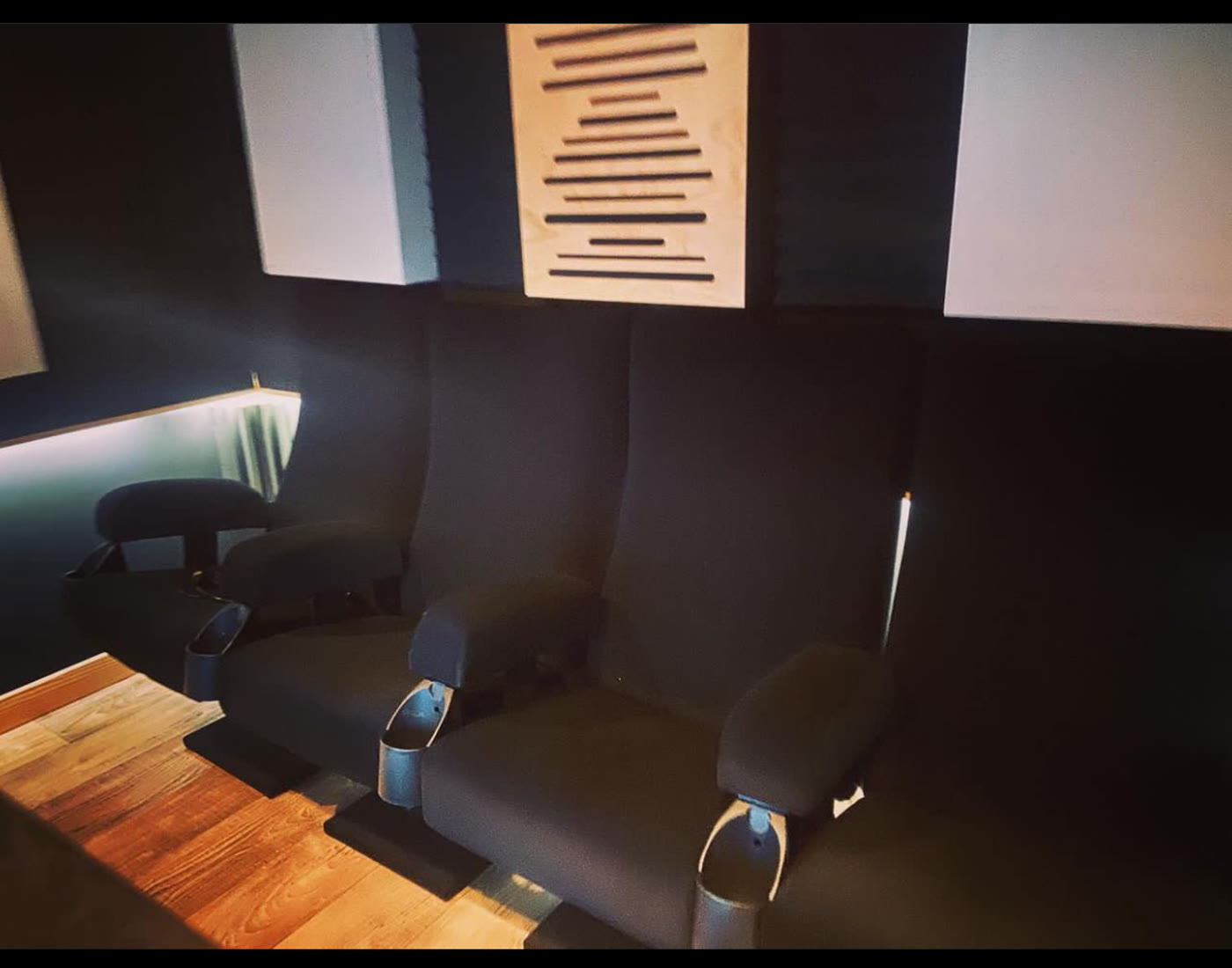 Salle d'écoute & traitement acoustique